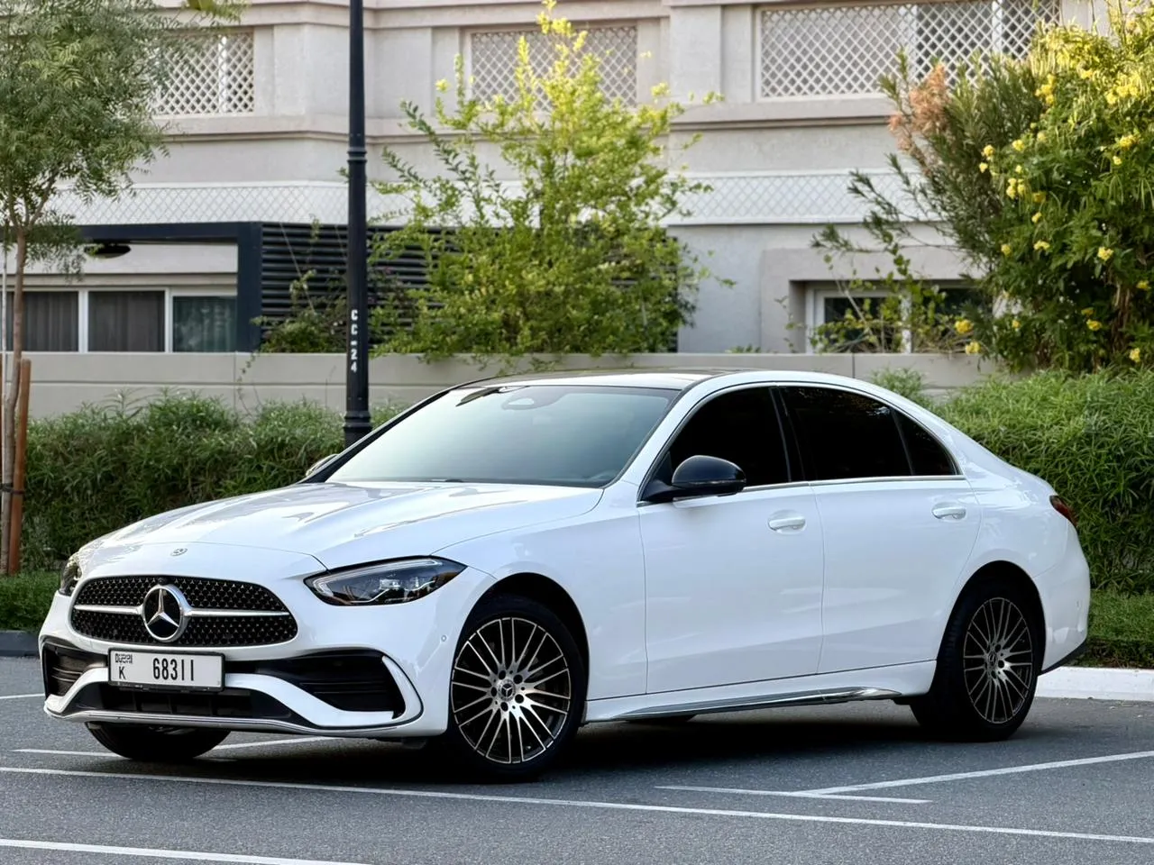 Mercedes C260L, 27,000 KM 2023 - Image 04 (April 16, 2026)