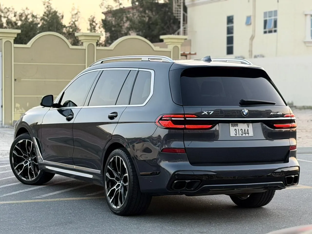 Range Rover Velar P250 S 2019 - Image 04 (April 14, 2026)