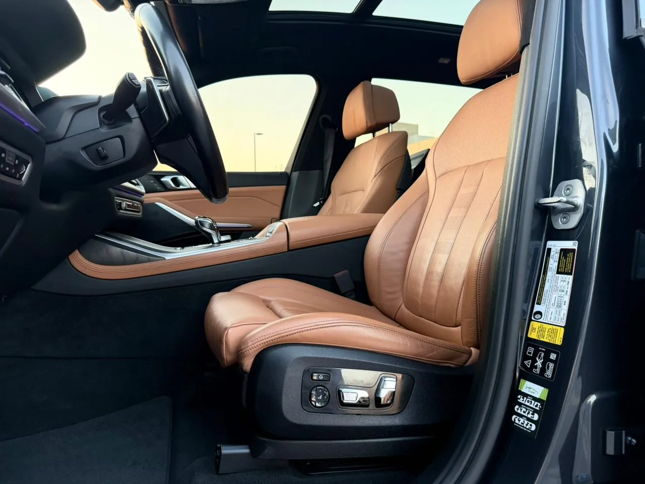 Range Rover Velar P250 S 2019 - Image 07 (April 14, 2026)