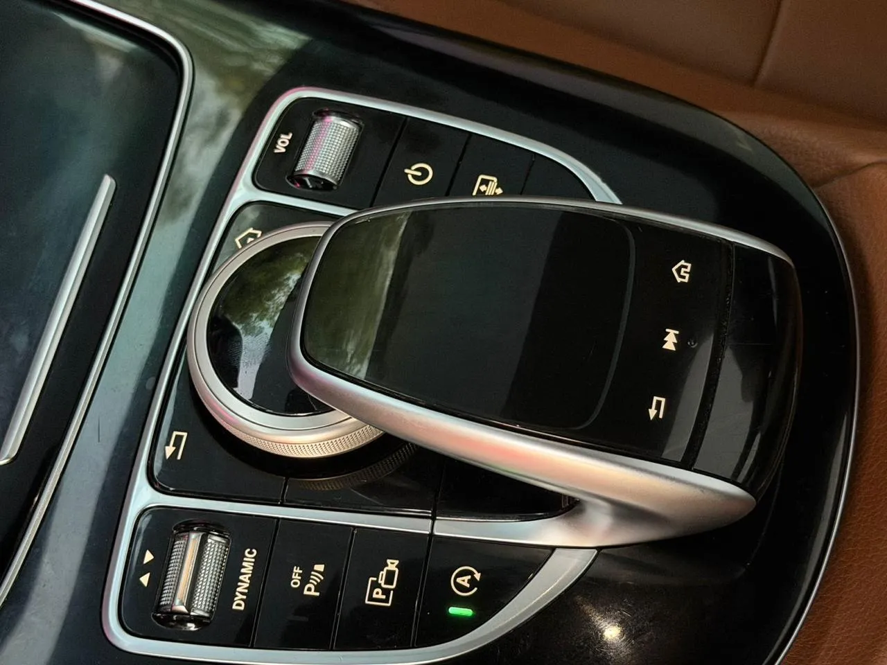 Mercedes E-400 2018 - Image 11 (May 4, 2026)