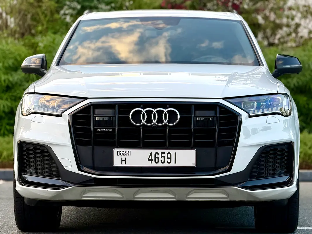 Audi Q7 S line 2020 GCC - Image 03 (May 4, 2026)