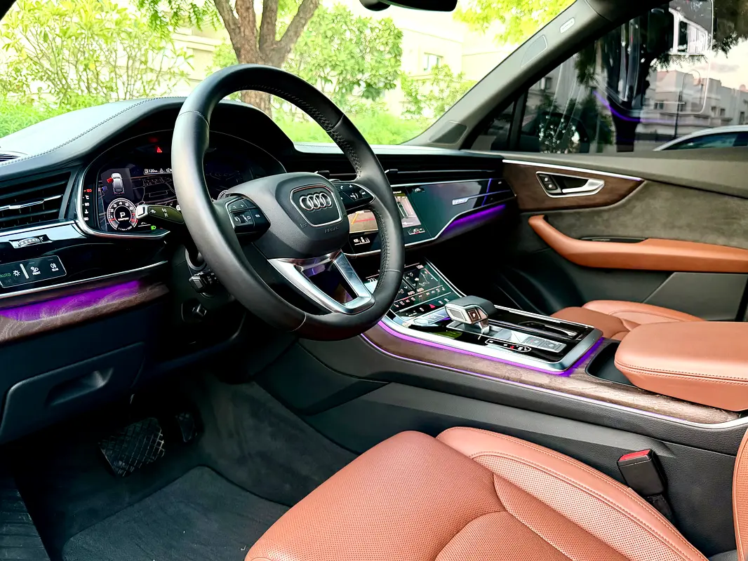 Audi Q7 S line 2020 GCC - Image 08 (May 4, 2026)