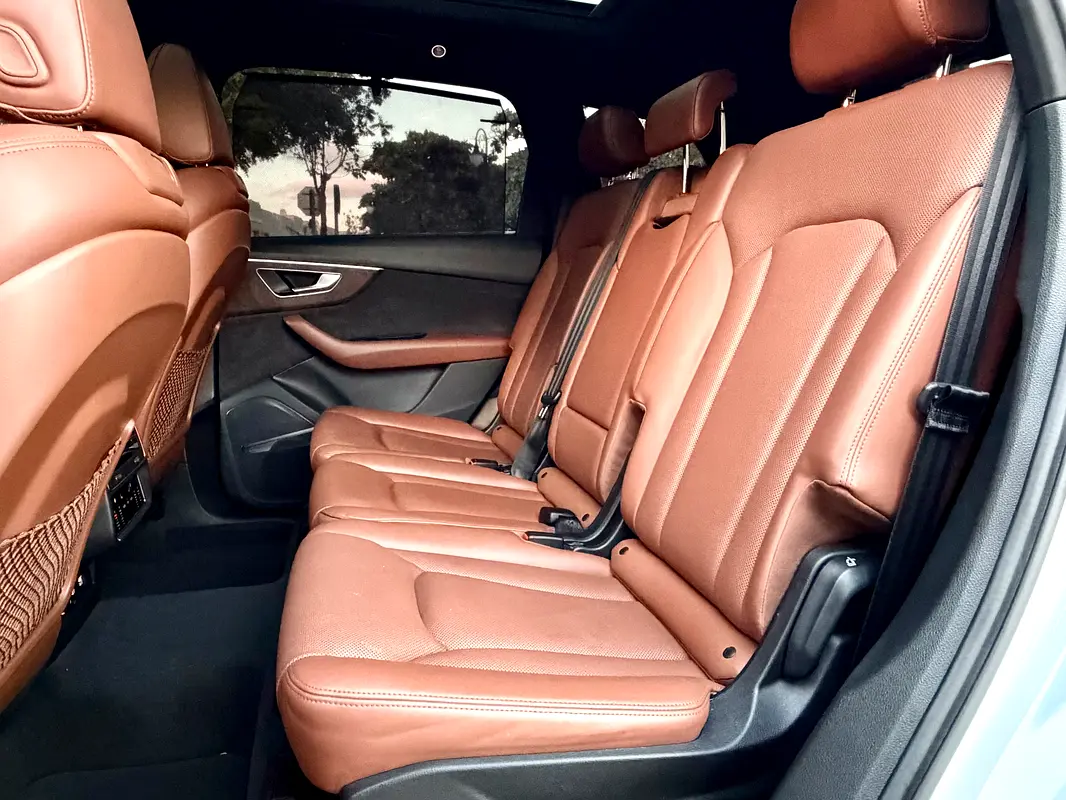 Audi Q7 S line 2020 GCC - Image 15 (May 4, 2026)