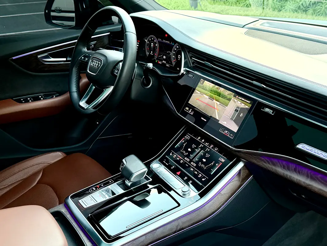 Audi Q7 S line 2020 GCC - Image 11 (May 4, 2026)