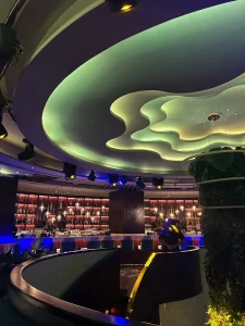 IZEL Lounge - Image 03 (August 12, 2026)